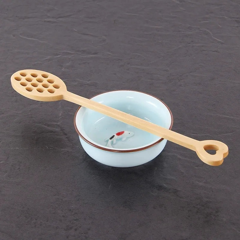 Wooden Honey Dipper Spoon – Eco-Friendly Heart Pattern Wooden Kitchen Spoon Axl A
