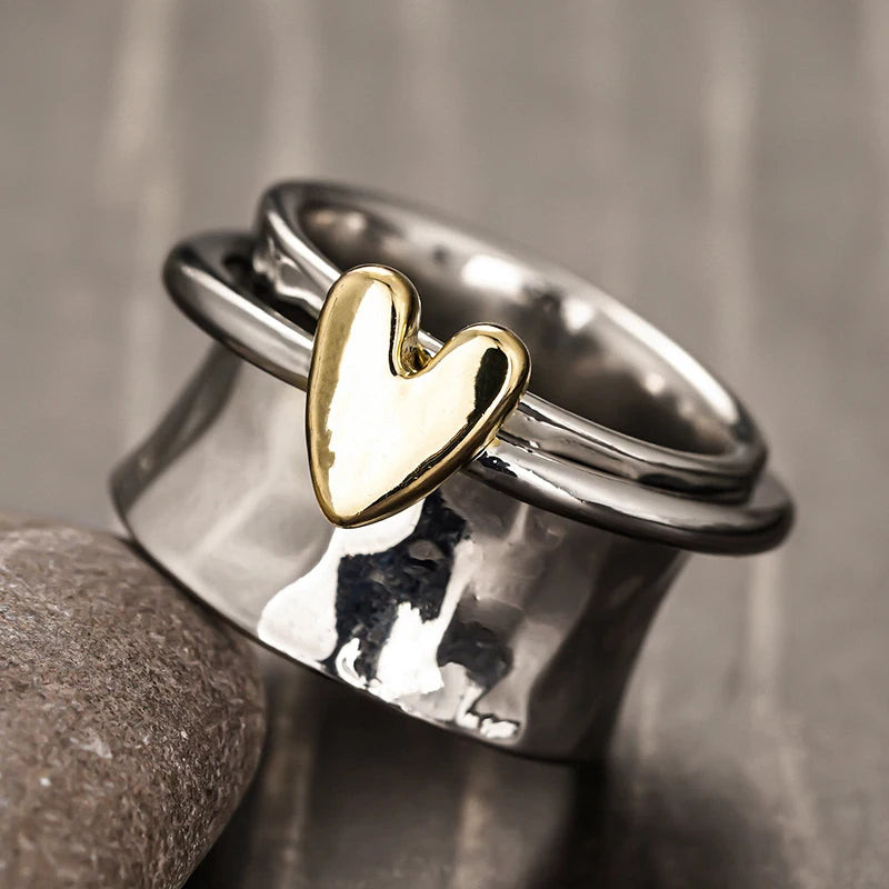 Huitan Two-Tone Heart Ring for Women | Brass Fashion Jewelry Fashion Ring Axl