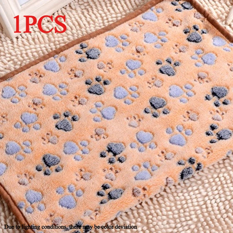 Soft Flannel Pet Blanket for Dogs & Cats | Cartoon Christmas Throw Pet Throw Blanket Axl C-1pcs 60x40cm