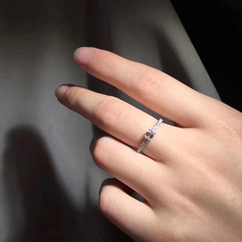 Huitan Thin CZ Ring for Women – Elegant Daily Wear Jewelry Fashion Ring Axl