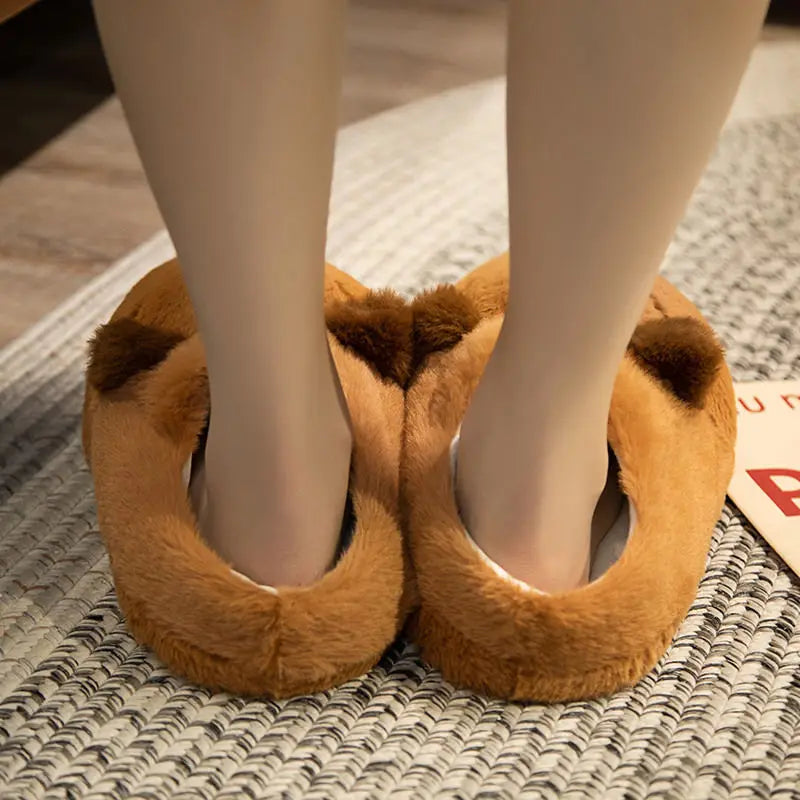 Lorilury Capybara Slippers – Fluffy Faux Fur Women's Slides Novelty House Slippers Axl