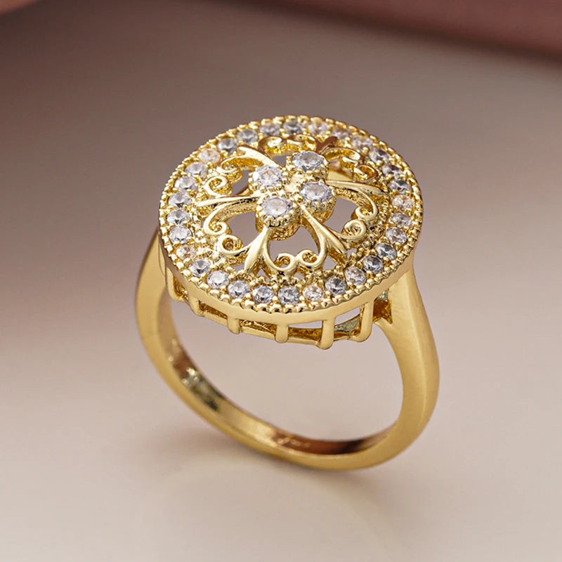 Huitan Women's Hollow CZ Pavé Ring – Brass Engagement Band Fashion Ring Axl