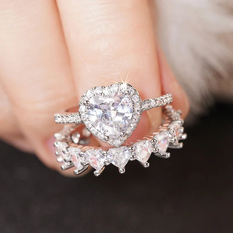 Huitan Heart Cubic Zirconia Bridal Ring Set for Women – 2 Pc Bridal Ring Set Axl