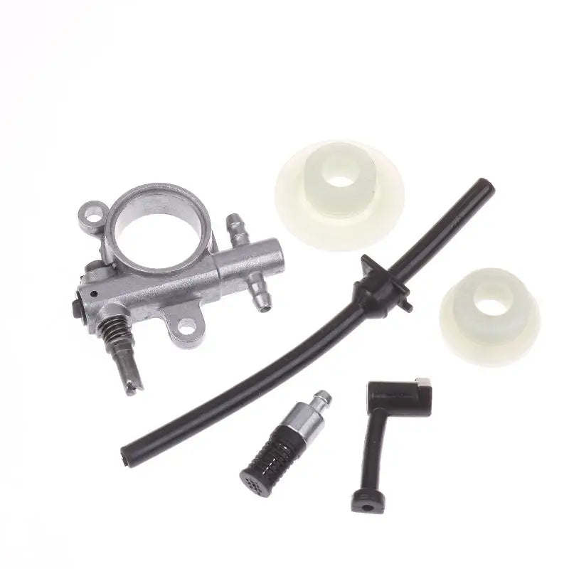 25CC 2500 Chainsaw Oil Pump Line Hose Kit with Worm Screw Chainsaw Repair Kit Axl