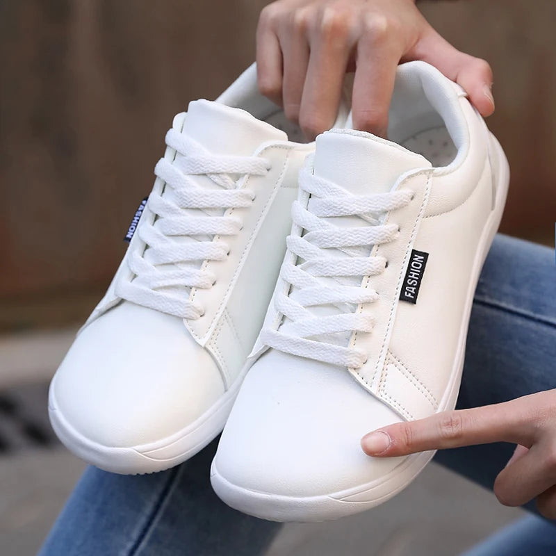Women's Wide Barefoot Minimalist Sneakers – Lace-Up Flat Shoes Barefoot Sneakers Axl WHITE 43