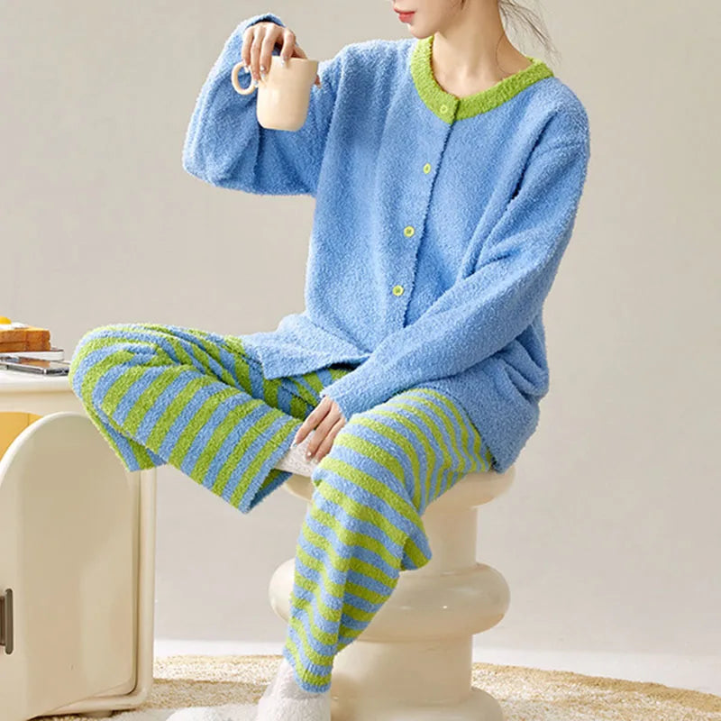 Women's Fleece Striped Pajama Set – Soft 2-Piece Winter Loungewear Pajama Set Axl