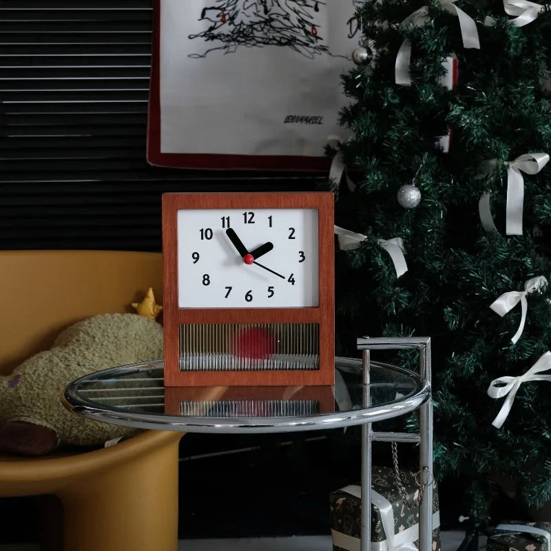 Wooden Swing Desk Clock | Modern Nordic Décor | Oeny Decorative Desk Clock Axl