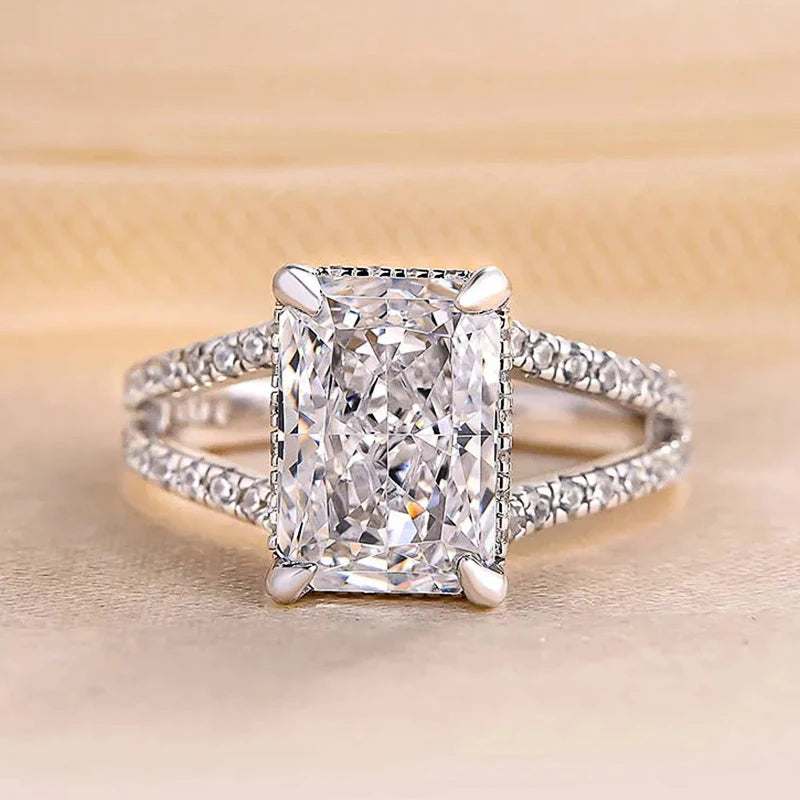 Huitan Women's Geometric Cubic Zirconia Wedding Ring | Sizes 5–14 Fashion Ring Axl
