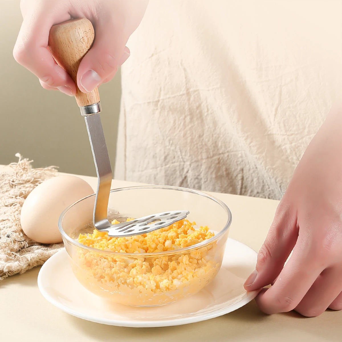 Bear Potato Masher – Stainless Steel & Wooden Handle Tool Potato Masher Axl