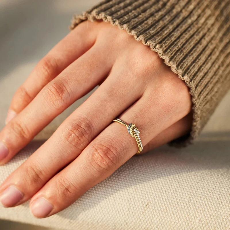 Huitan Two-Tone Brass Knot Ring – Women's Statement Ring Fashion Statement Ring Axl