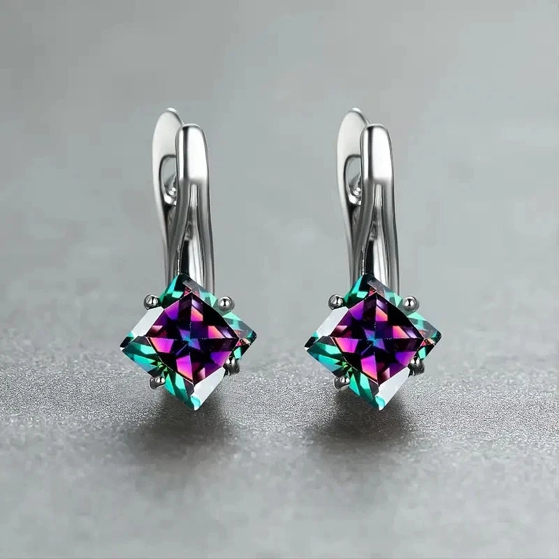 Huitan Women's CZ Hoop Earrings – Geometric Cubic Zirconia Hoop Earrings Axl