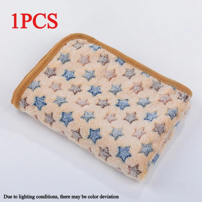 Soft Flannel Pet Blanket for Dogs & Cats | Cartoon Christmas Throw Pet Throw Blanket Axl I-1pcs 104x76cm