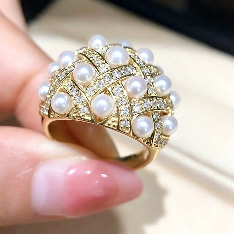 Huitan Women's CZ Wedding Ring – Pave Set Cubic Zirconia Fashion Ring Axl