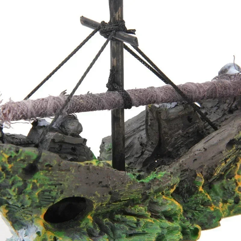 Pirate Sunken Ship Resin Fish Tank Ornament | Aquarium Decor Aquarium Ornament Axl