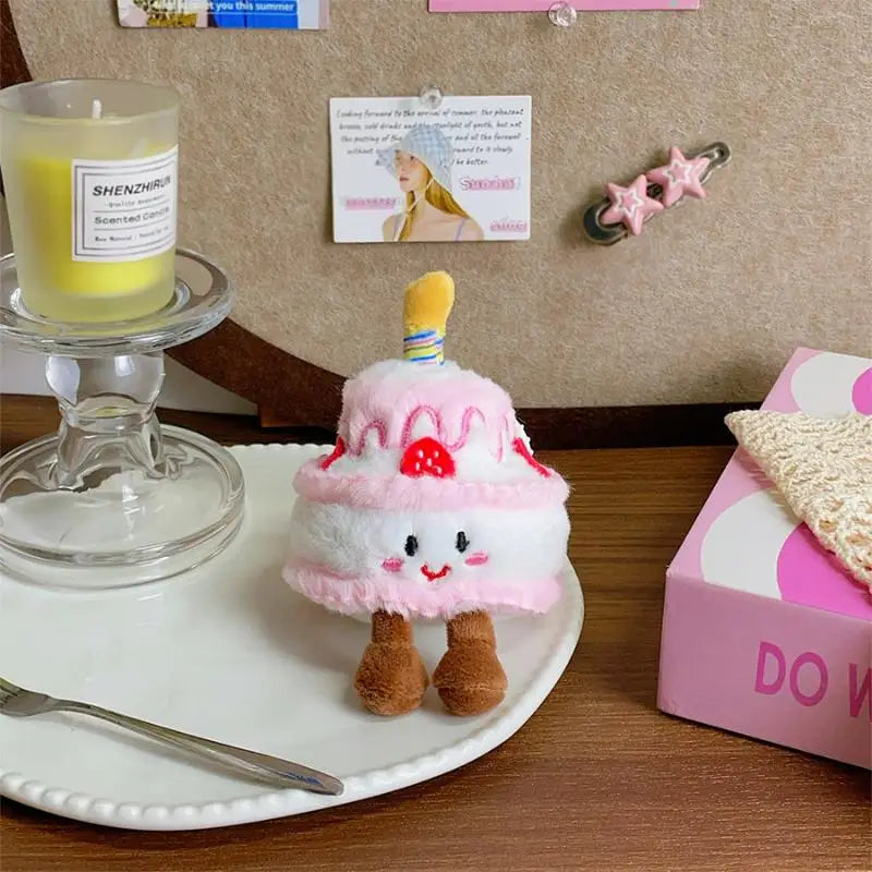 Kawaii Cake Plush Keychain – Cute Birthday Dessert Pendant Plush Keychain Charm Axl A3