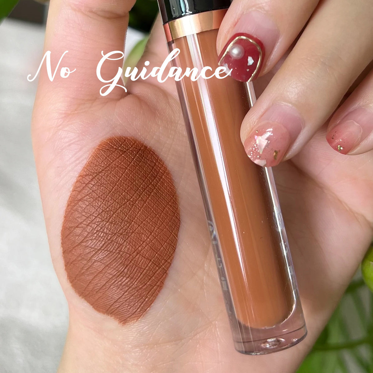 Vegan Moisturizing Lip Gloss – Waterproof Matte Lipstick 8ML