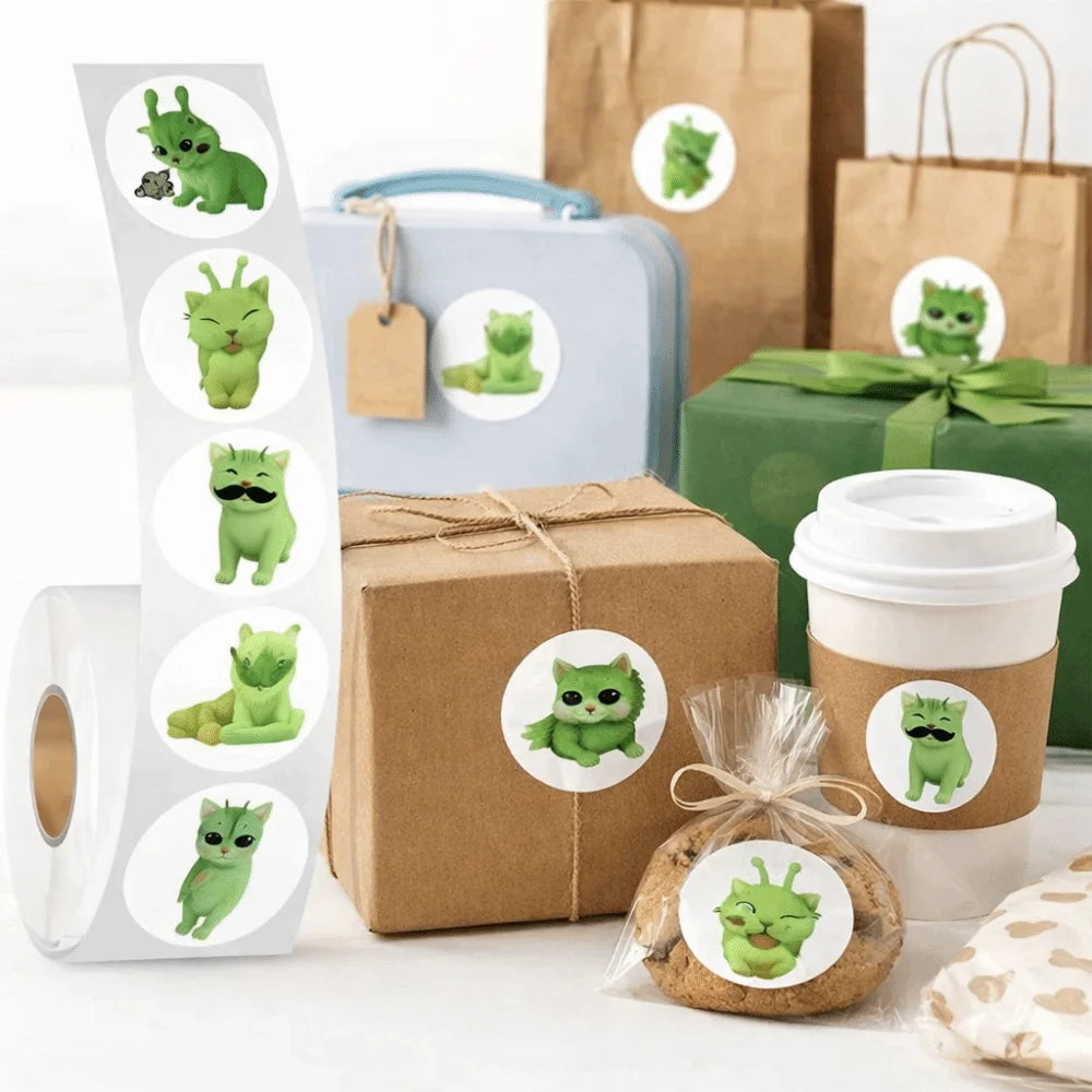 500 Alien Cat Stickers – Funny Quirky Waterproof Sticker Roll Decorative Stickers Axl