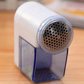 Mini Electric Lint Remover & Fabric Shaver – Portable Defuzzer Electric Lint Remover Axl A