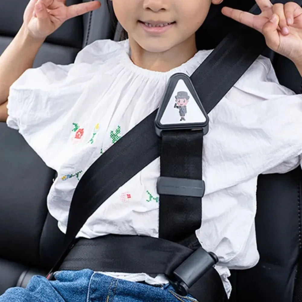 Child Car Seat Belt Adjuster – Anti-Neck Rub Safety Clip Seat Belt Adjuster Axl