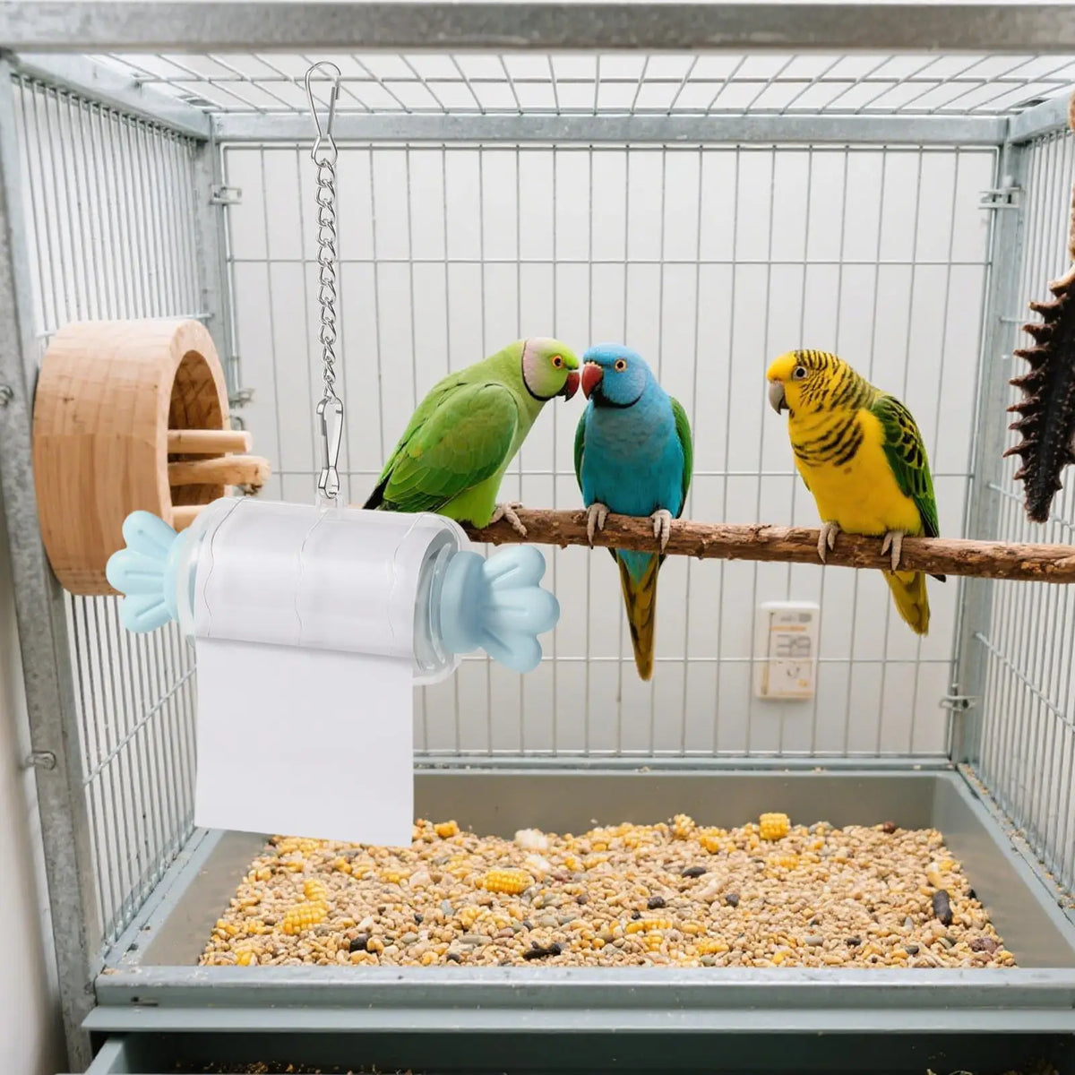 Candy Shape Parrot Shredding Toy – Cockatiel, Conure & Finch Bird Shredding Toy Axl