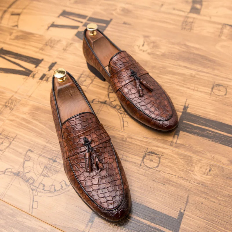 Men's Pointed Toe Slip-On Loafers – Soft PU Leather Business Shoes Men's Loafers Axl