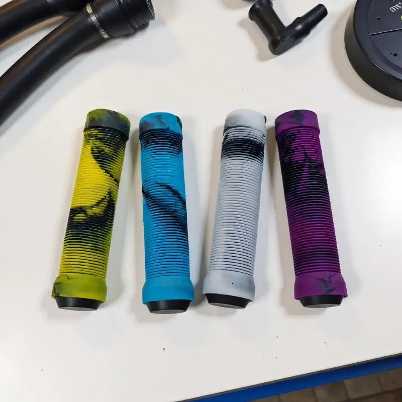 TPR Rubber MTB Handlebar Grips – Anti-Skid Ergonomic Pair Bike Handlebar Grips Axl
