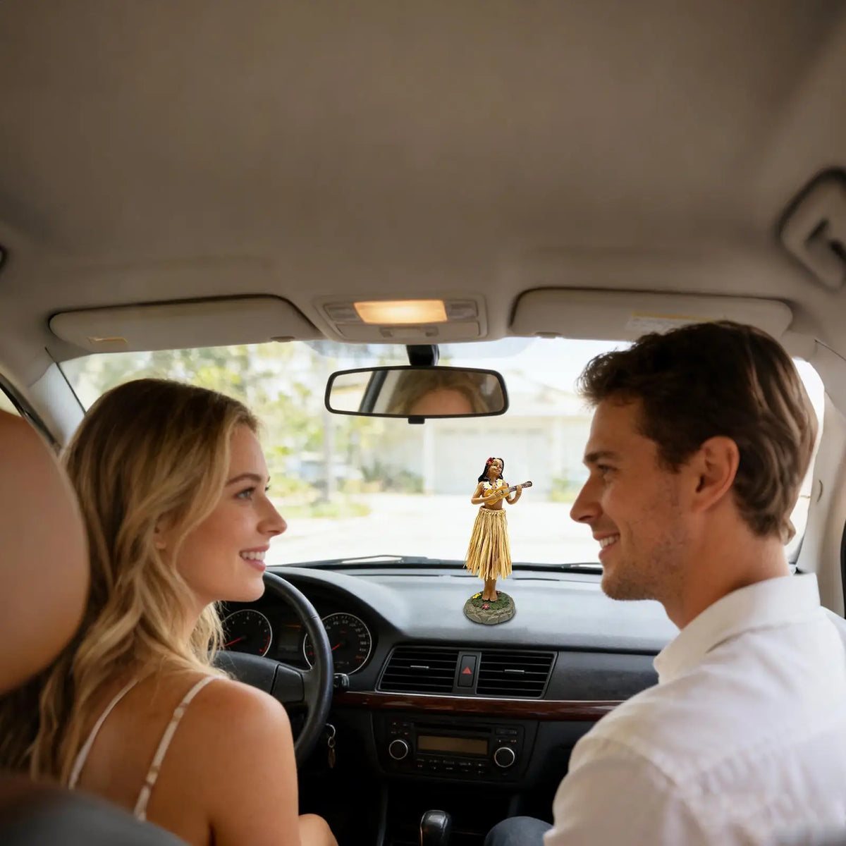 Hawaiian Dancer Dashboard Figurine – Hula Car Decor Ornament Dashboard Figurine Axl