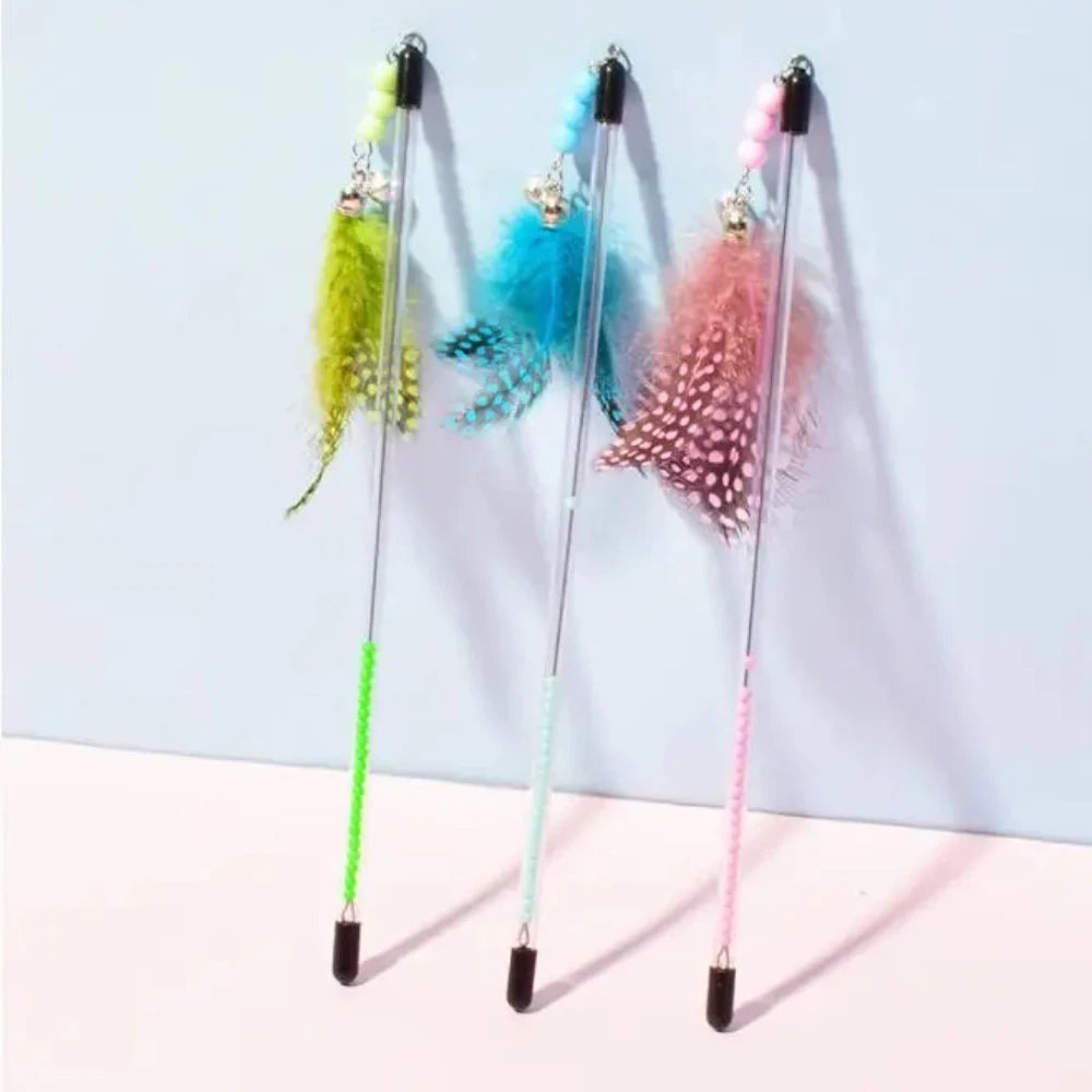 Retractable Feather Wand Cat Toy – Interactive Kitten Teaser Feather Cat Wand Axl