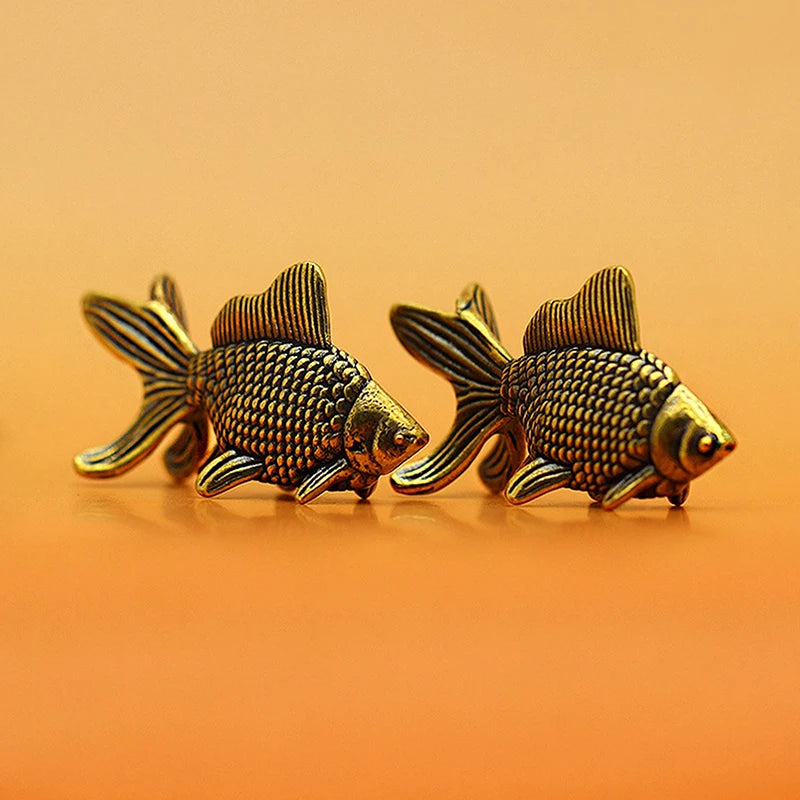 Retro Brass Goldfish Figurine – Lucky Animal Statue Home Decor Brass Figurine Axl