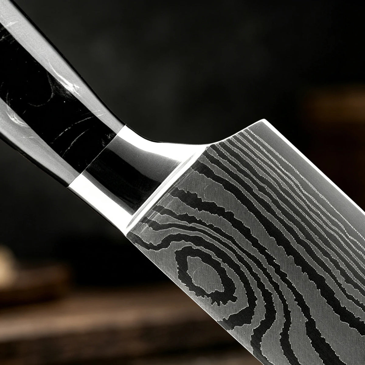 XITUO 8-Piece Kitchen Knife Set with Block & Built-In Sharpener Kitchen Knife Set Axl