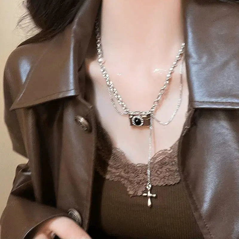 Retro Camera Pendant Necklace – Y2K Punk Unisex Chain Jewelry Pendant Necklace Axl