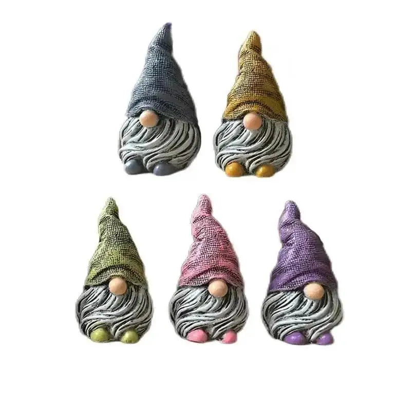 Resin Garden Gnome Statue – Comical Dwarf Figurine for Yard Garden Gnome Statue Axl