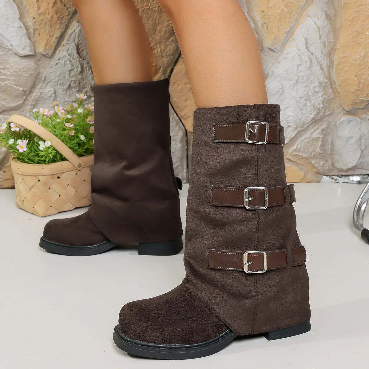 Women's Suede Mid-Calf Winter Boots – Low Heel, Velvet Lined Women's Winter Boots Axl Brown 40