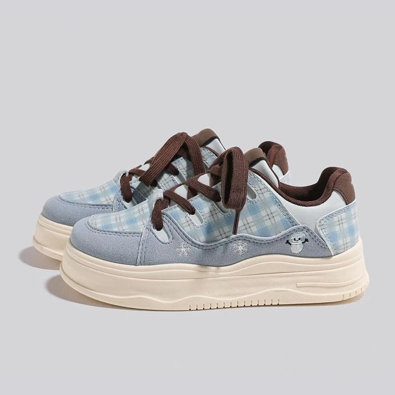 Women's Thick Sole Casual Sneakers – Flat Lace-Up Round Toe Women's Casual Sneakers Axl