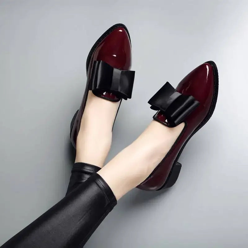 Women's Pointed Toe Bow Ballet Flats – Slip-On Patent PU Ballet Flats Axl