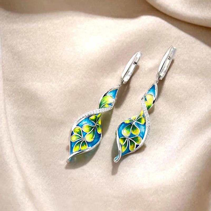 Huitan Twisty Flower Drop Earrings – CZ Sparkling Women's Jewelry Drop Earrings Axl