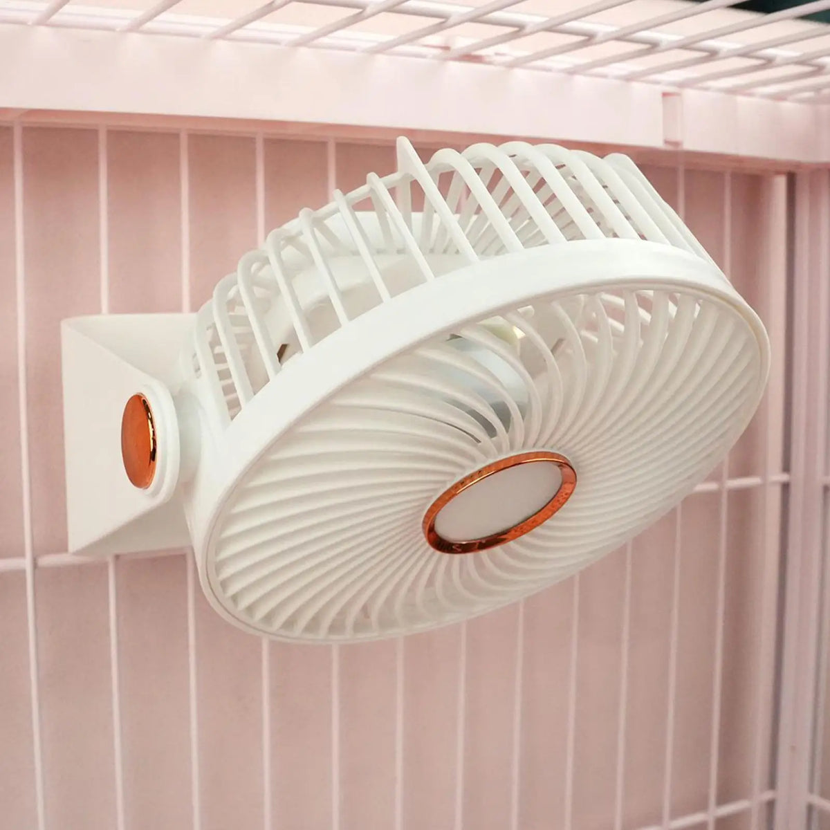USB Rechargeable Pet Cage Cooling Fan – No-Drill Clip Mount Pet Cage Fan Axl