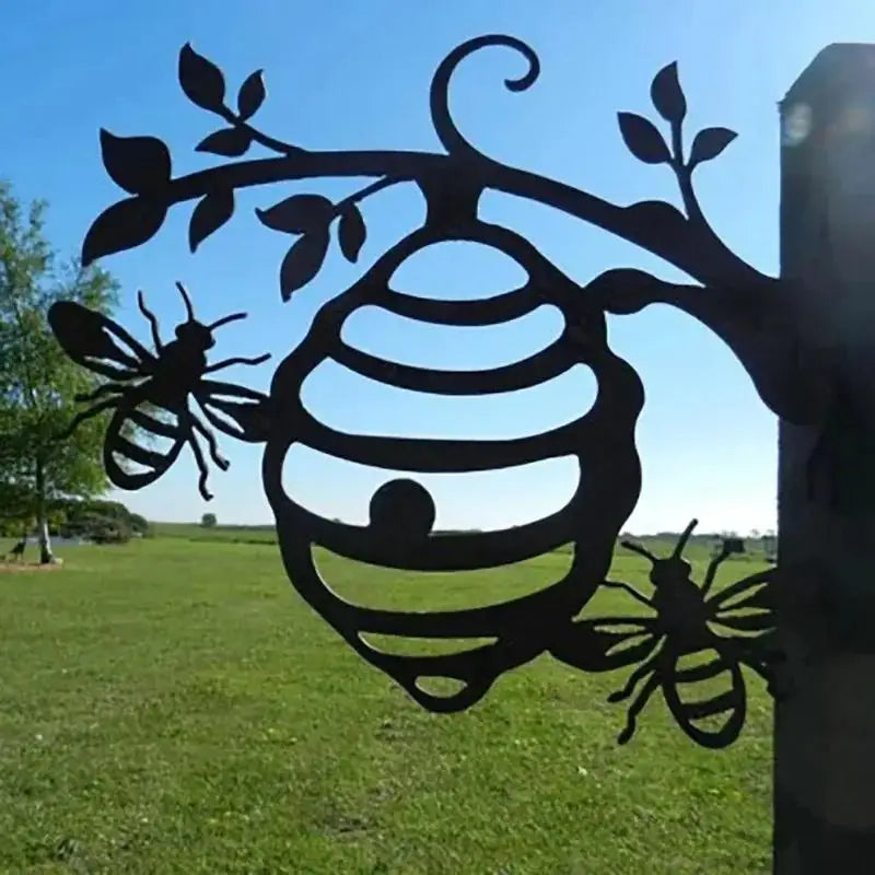 Metal Honeycomb Bee Garden Stake – Iron Art Outdoor Pendant Garden Art Stake Axl
