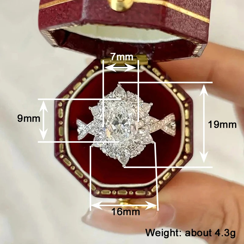Huitan Women's CZ Wedding Ring – Cubic Zirconia Prong Band CZ Wedding Ring Axl