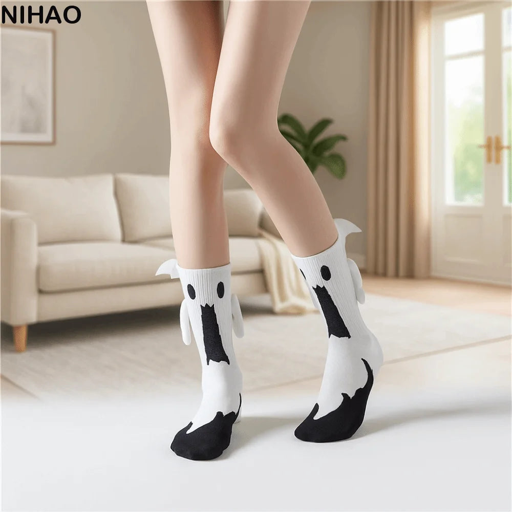 Halloween Bat Magnetic Couple Socks – Cotton Mid-Calf Novelty Novelty Socks Axl