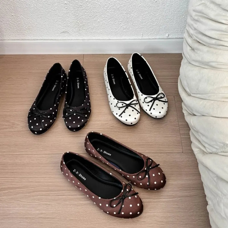 Women's Polka Dot Slip-On Flats – French Round Toe Style Women's Slip-On Flats Axl