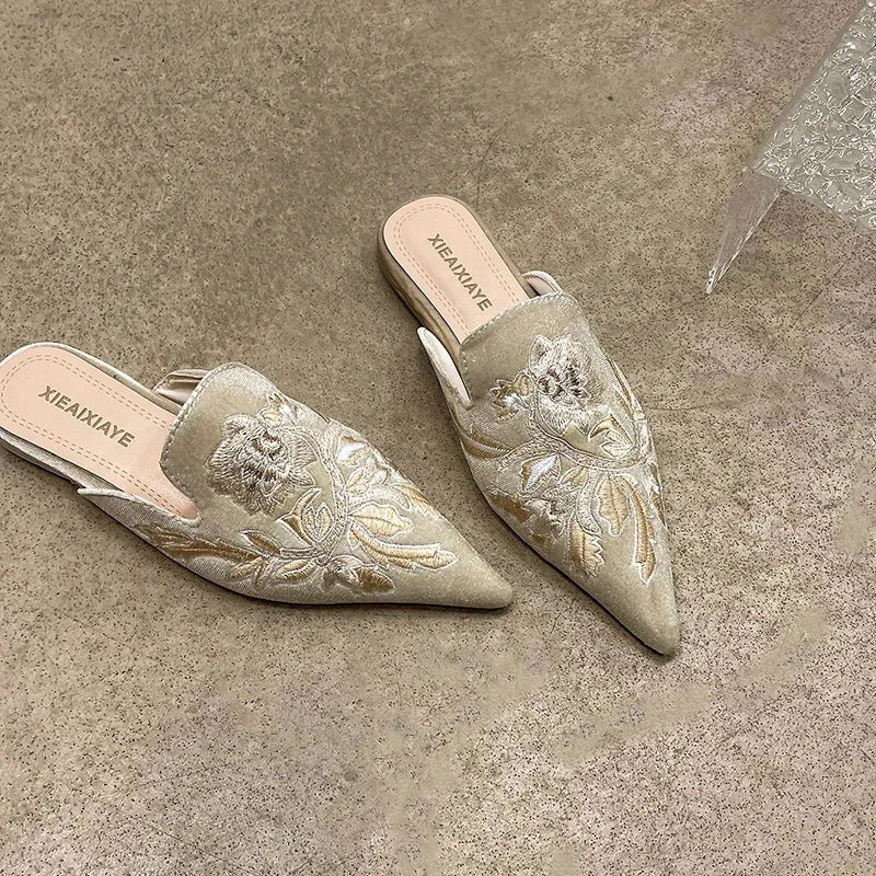 Women's Embroidery Pointed Toe Mule Slides – Elegant Flat Slippers Women's Mule Slides Axl Apricot 36