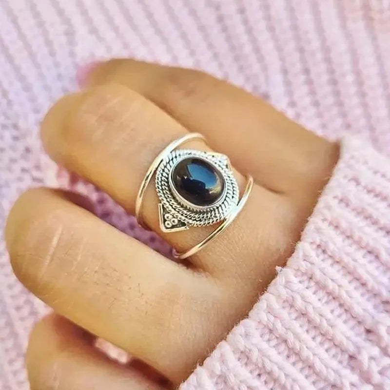 Huitan Bohemian Oval Imitation Opal Ring – Women's Wedding Band Fashion Ring Axl