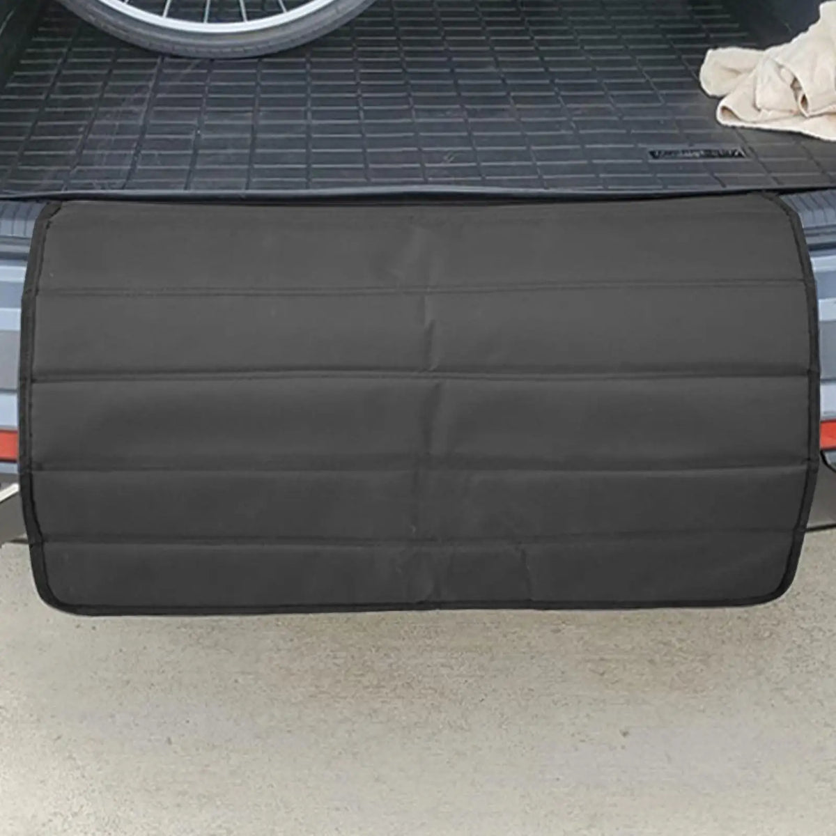 Foldable Car Bumper Guard & Waterproof Cargo Mat for SUV Car Bumper Guard Axl