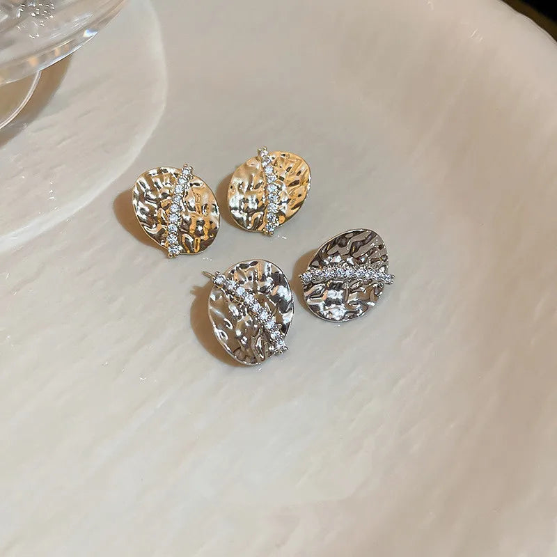 Huitan Oval Disc CZ Stud Earrings – Geometric Fashion Jewelry CZ Stud Earrings Axl