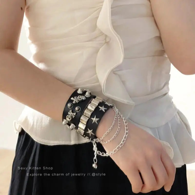 Punk Gothic Skull Spike Rivet PU Leather Wide Cuff Bracelet Cuff Bracelet Axl