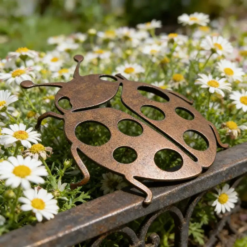 Vintage Foldable Metal Ladybug Wall Statue | Rustic Garden Decor Metal Wall Ornament Axl