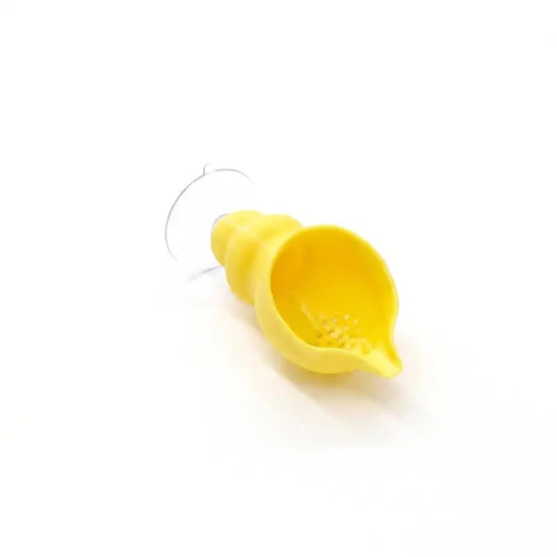 Shell-Shaped Betta Feeding Dish with Suction Cup | Fish Tank Aquarium Feeding Dish Axl W