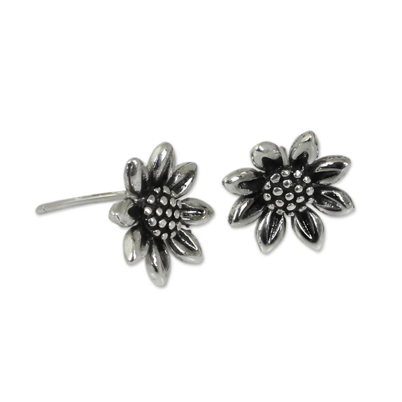 Huitan Vintage Sunflower Stud Earrings – Dainty Floral Studs Stud Earrings Axl