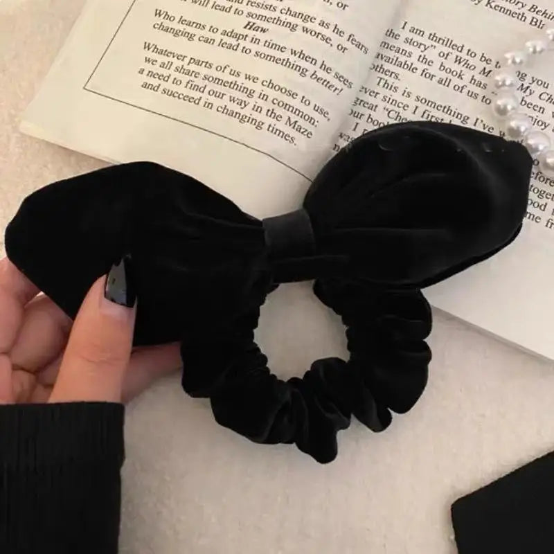 Vintage Black Velvet Bow Hair Scrunchie – Elegant Ponytail Tie Velvet Hair Scrunchie Axl Black